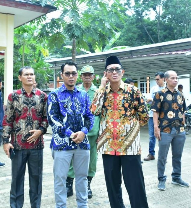 Dalam Rangka Mendampingi Kegiatan Reses Perorangan Di Puskesmas Simpang Babat