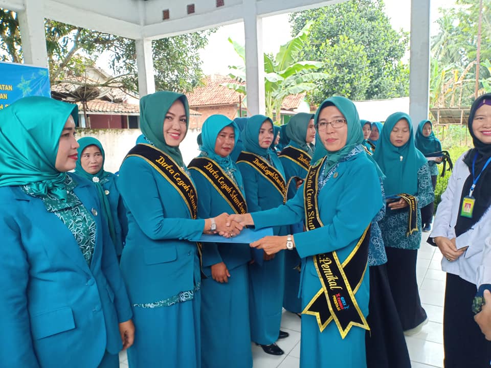 Pengukuhan Duta Cegah Stunting Tim Penggerak PKK Desa